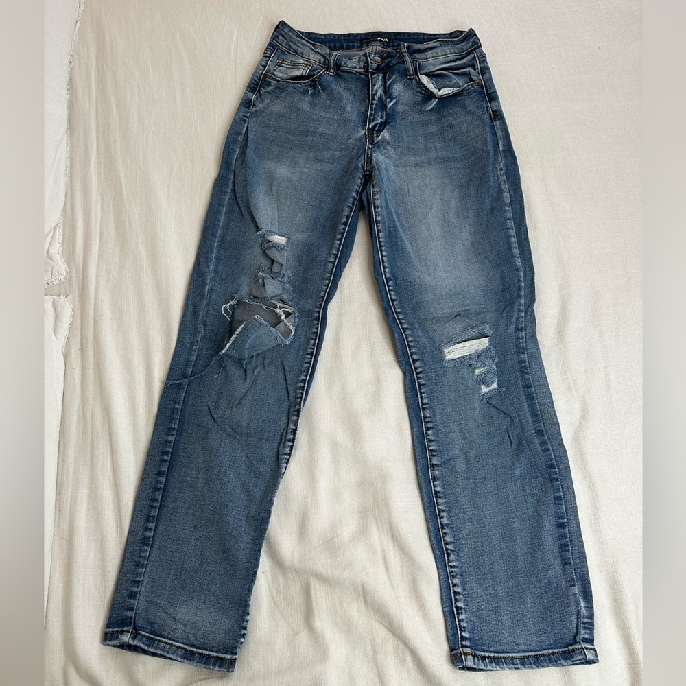 FASHION NOVA light wash baggy jeans
